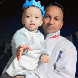 Meet your Posher, Tushar